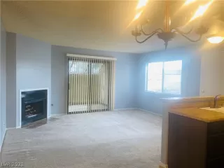 Photo #6: 2277818 Listing 