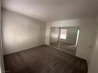 Photo #3: 2277841 Listing 