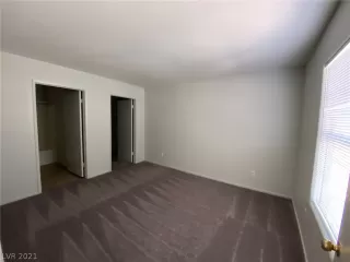 Photo #6: 2277841 Listing 