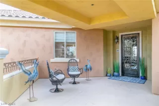 Photo #4: 2277854 Listing