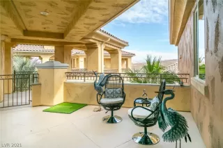 Photo #5: 2277854 Listing