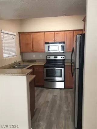 Photo #1: 2277859 Listing 