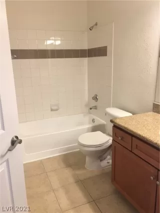 Photo #4: 2277859 Listing 