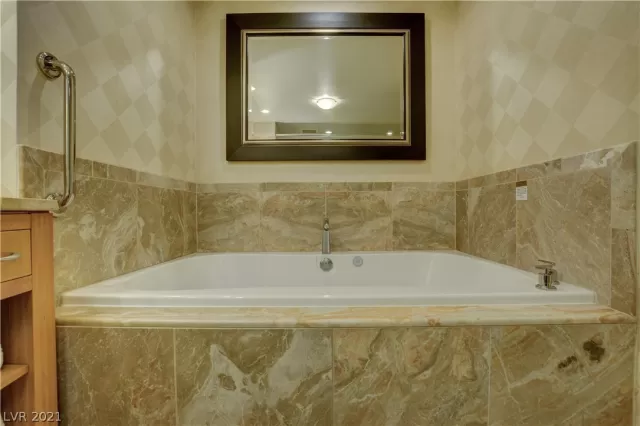 MLS: 2277897 Condo For Sale