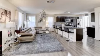 Photo #1: 2277922 Listing