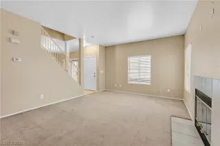 Photo #2: 2277959 Listing