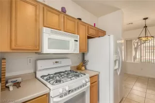 Photo #6: 2278020 Listing 