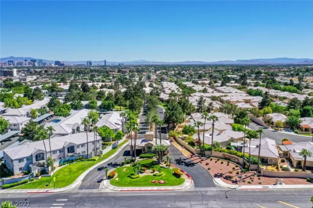 MLS: 2278026 Condo For Sale