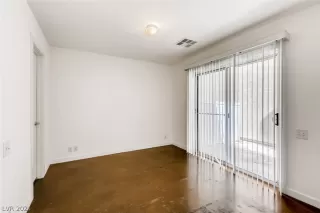 Photo #1: 2278043 Listing