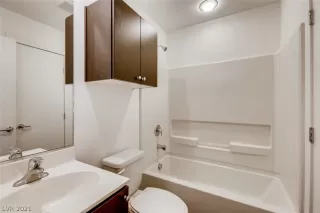 Photo #2: 2278043 Listing