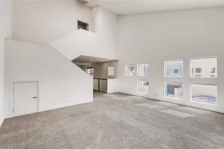 Photo #3: 2278043 Listing