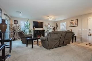 Photo #1: 2278114 Listing