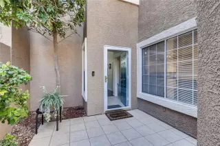 Photo #2: 2278120 Listing