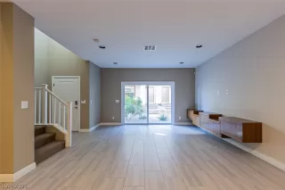 Photo #2: 2278146 Listing 