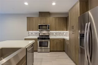 Photo #6: 2278146 Listing 