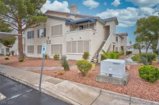 Photo #3: 2278151 Listing