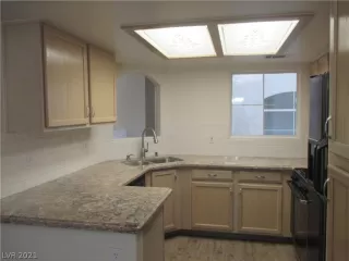 Photo #4: 2278250 Listing 