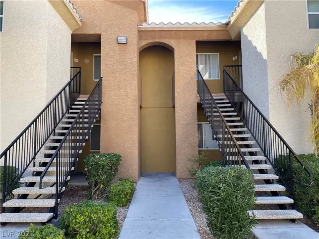 MLS: 2278261 Condo For Sale