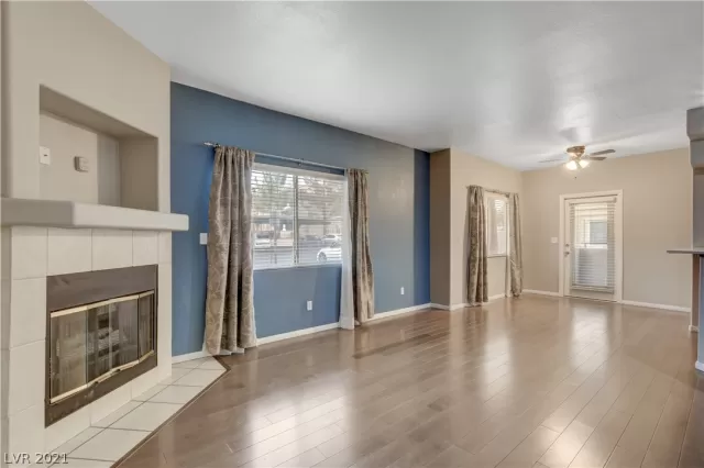 MLS: 2278282 Condo For Sale