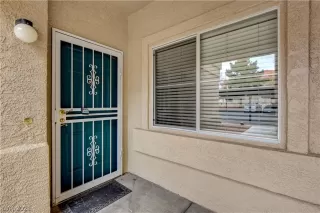 Photo #2: 2278282 Listing