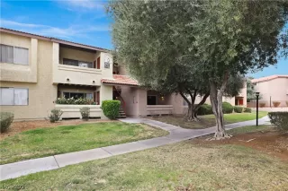 Photo #1: 2278299 Listing 