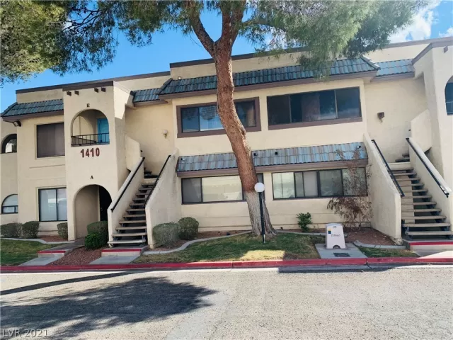 MLS: 2278305 Condo For Sale