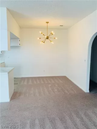 Photo #6: 2278305 Listing 