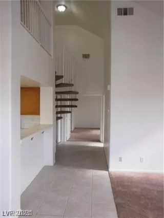 Photo #2: 2278322 Listing 