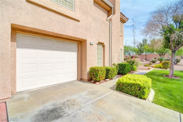 MLS: 2278329 Condo For Sale