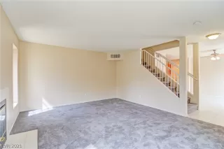 Photo #3: 2278329 Listing 