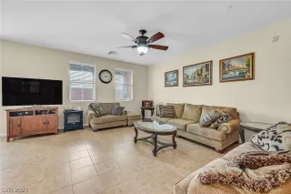 Photo #5: 2278339 Listing 