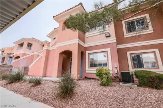 Photo #1: 2278344 Listing