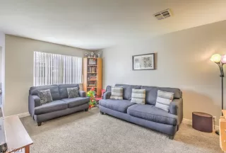 Photo #4: 2278350 Listing