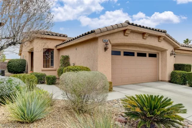 MLS: 2278372 Condo For Sale