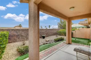 Photo #1: 2278372 Listing 