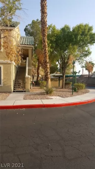 Photo #1: 2278397 Listing