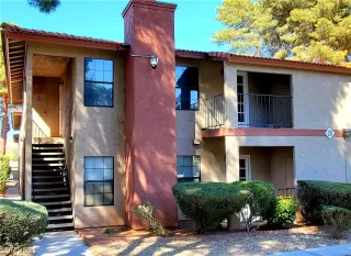 Photo #1: 2278475 Listing 