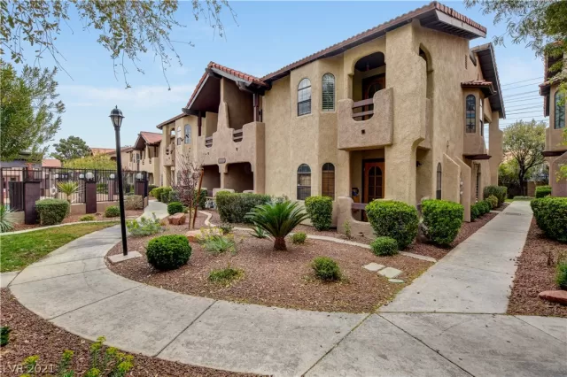 MLS: 2278510 Condo For Sale