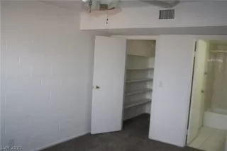 Photo #6: 2278524 Listing