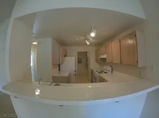 Photo #6: 2278528 Listing