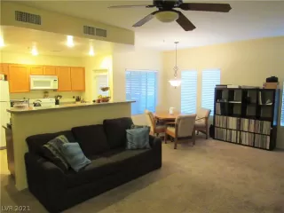 Photo #2: 2278555 Listing 