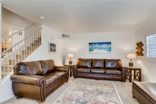 Photo #6: 2278558 Listing