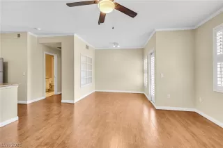 Photo #3: 2278576 Listing