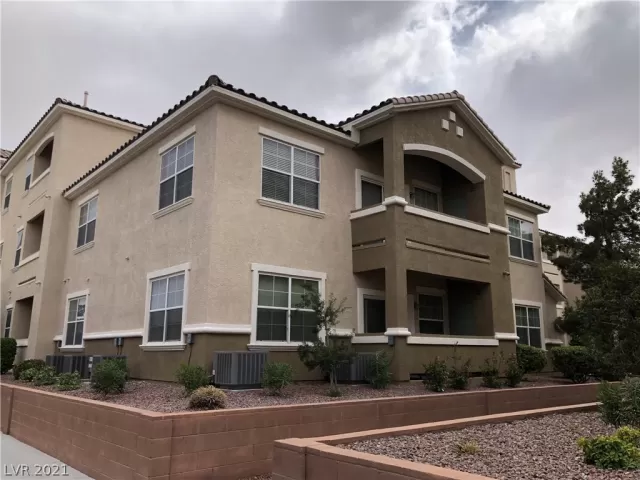 MLS: 2278595 Condo For Sale