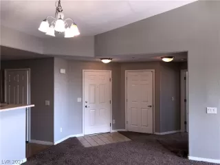 Photo #4: 2278595 Listing 