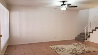 Photo #3: 2278630 Listing