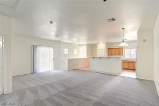 Photo #1: 2278649 Listing 