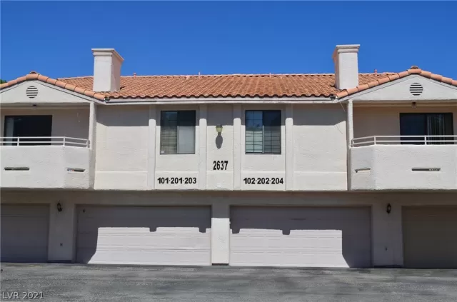 MLS: 2278671 Condo For Sale