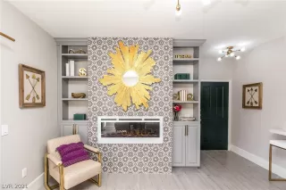 Photo #3: 2278679 Listing