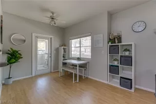 Photo #3: 2278706 Listing